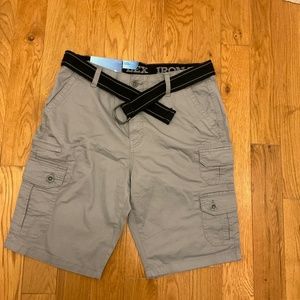 Men's Iron Co. Gray Twill CargoShorts with Belt, Size 32, NWT